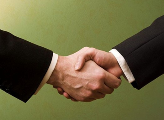 金冠德的專業(yè)得到李總贊賞?。?！